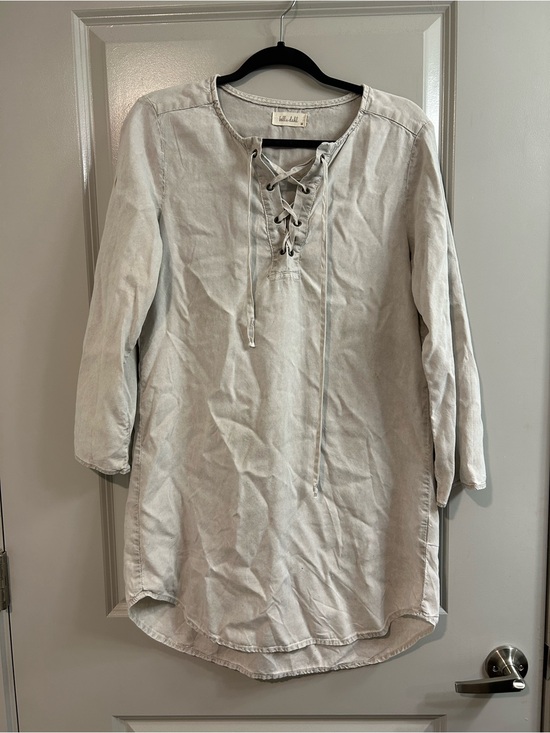 Bella Dahl Tops - Bella Dahl Light Gray Lace-Up Front Tunic